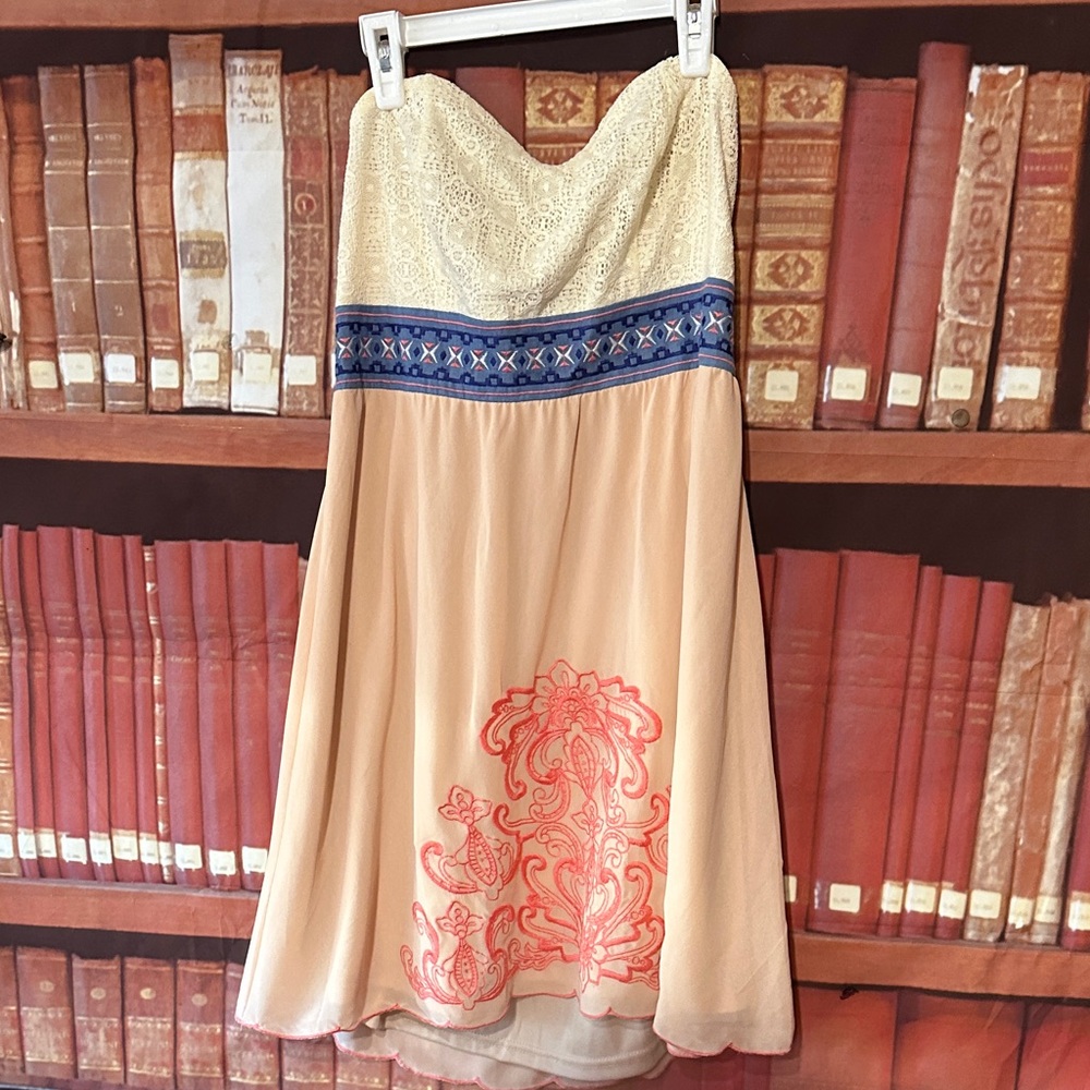 Flying Tomato Strapless Embroidered Dress L Boho